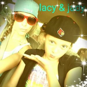 Meet your Posher, Lacy